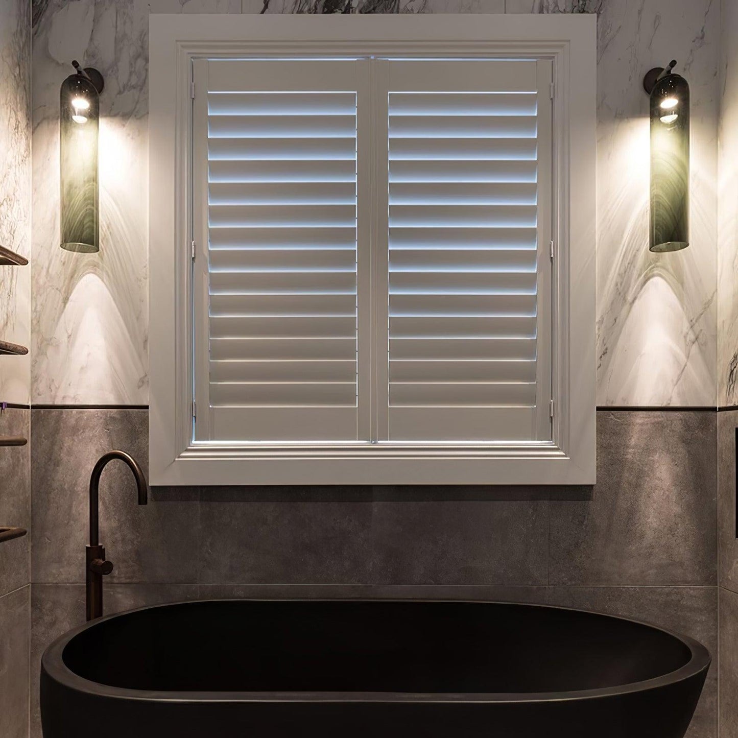 Wandlamp Minimalistisch met Cilindervormige Glazen Kap en Ingebouwde LED