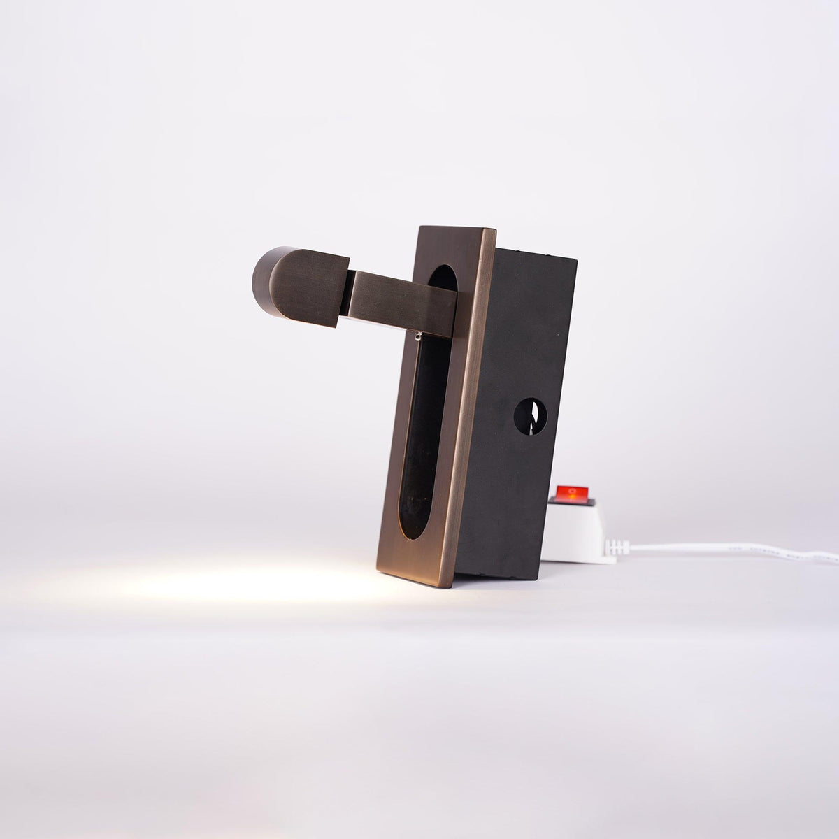 Wandlamp Minimalistisch met Draaibare LED Spot en Drukschakelaar