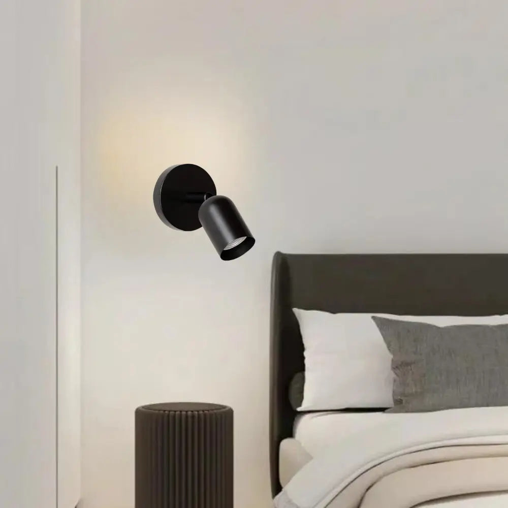 Wandlamp Minimalistisch met Draaibare Spot en Ronde Wandplaat