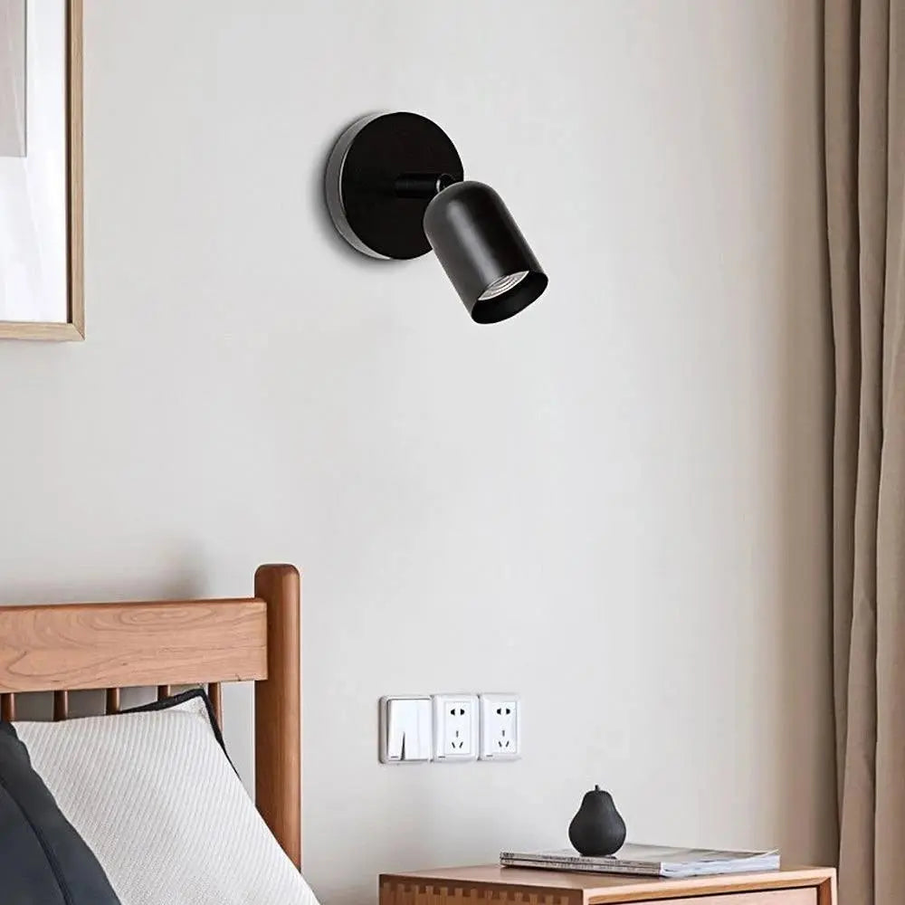 Wandlamp Minimalistisch met Draaibare Spot en Ronde Wandplaat