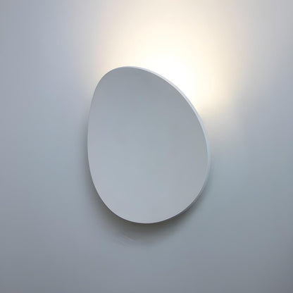 Wandlamp Minimalistisch met Geïntegreerde LED en Organische Vorm