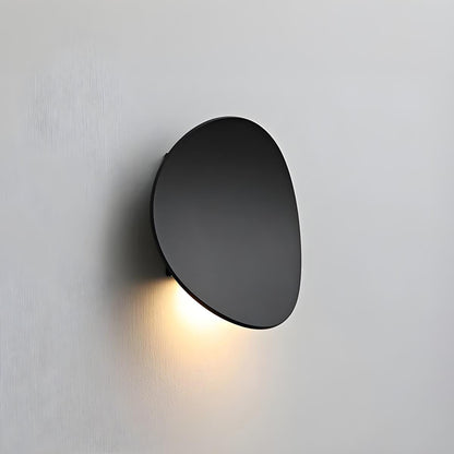 Wandlamp Minimalistisch met Geïntegreerde LED en Organische Vorm