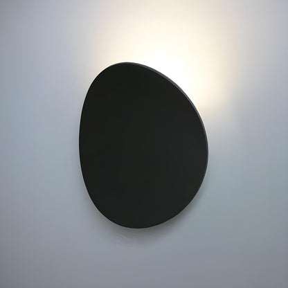 Wandlamp Minimalistisch met Geïntegreerde LED en Organische Vorm