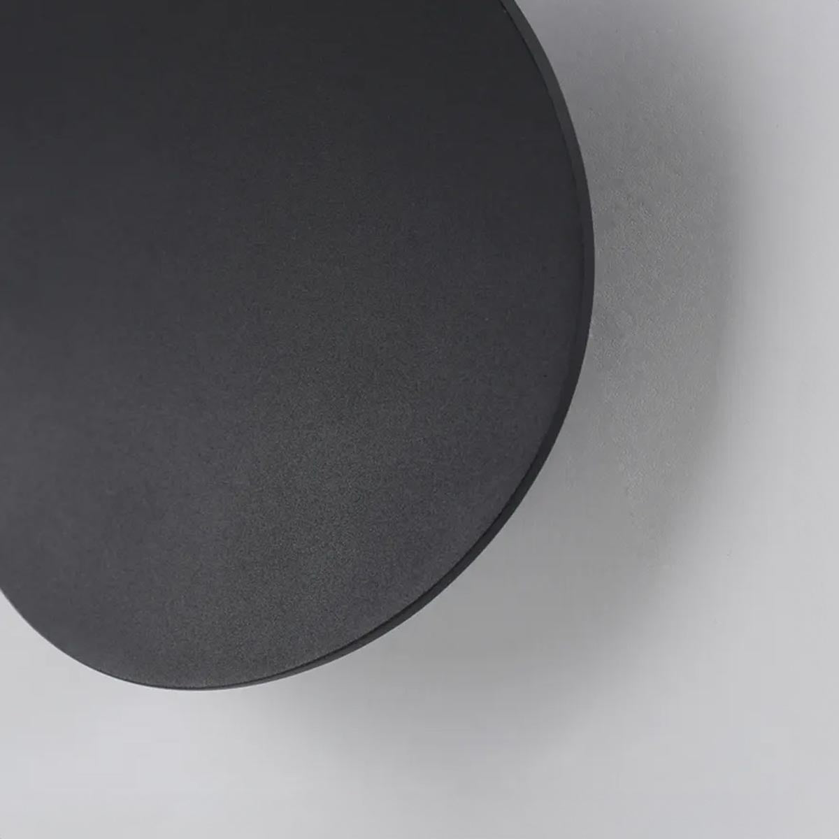 Wandlamp Minimalistisch met Geïntegreerde LED en Organische Vorm