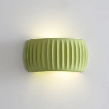 Wandlamp Minimalistisch met Geribbeld Hars Kap en Warm Licht