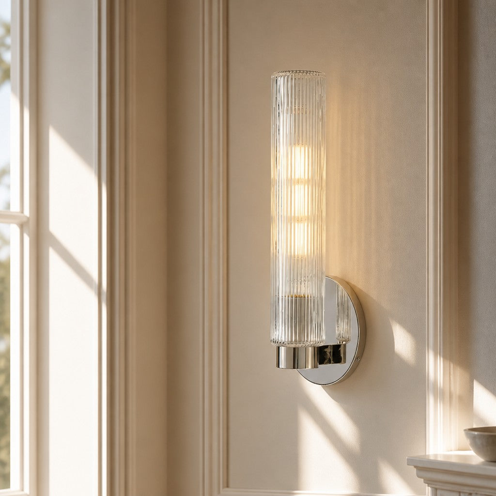 Wandlamp Minimalistisch met Geribbelde Glazen Cilinderkap en Vaste Bevestiging