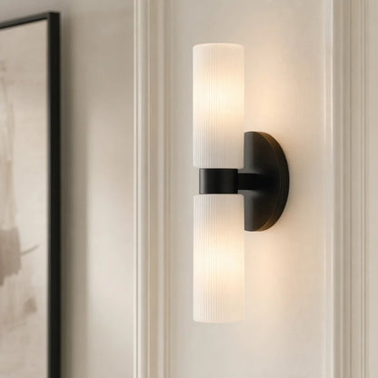 Wandlamp Minimalistisch met Geribbelde Glazen Cilinderkap en Vaste Bevestiging