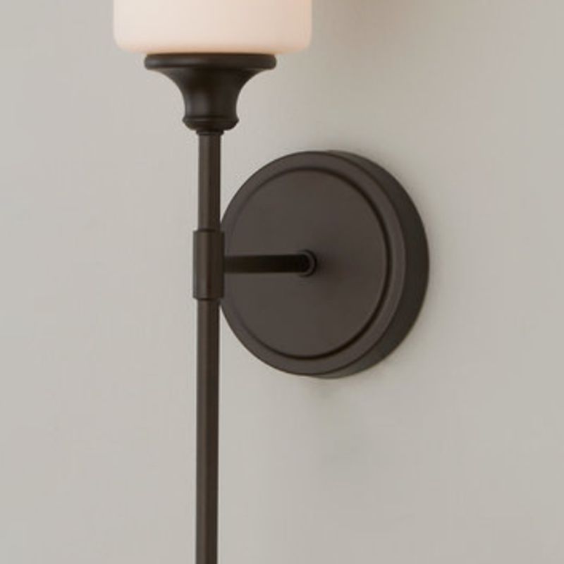 Wandlamp Minimalistisch met Glazen Cilinderkap en Ronde Wandsteun