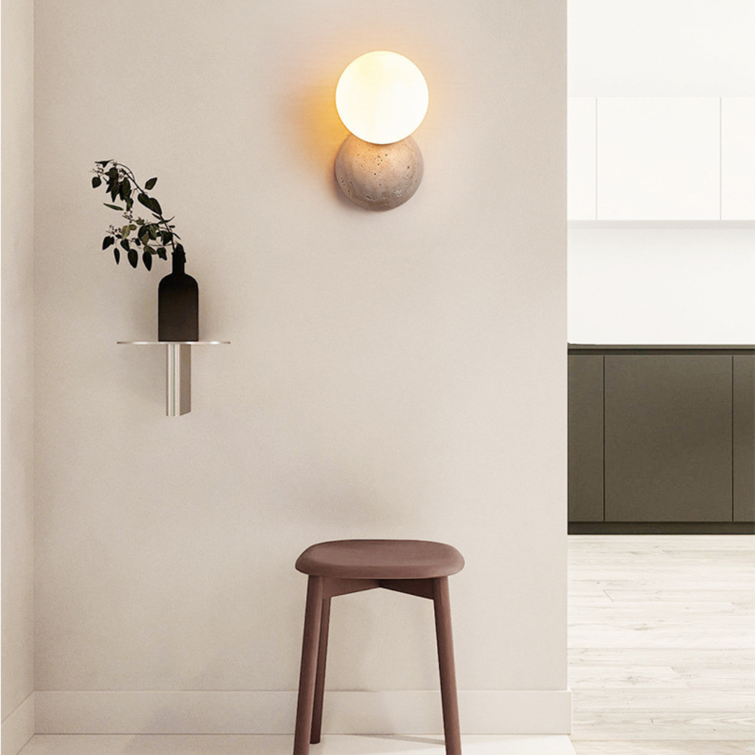 Wandlamp Minimalistisch met Natuurstenen Voet en Glazen Bol