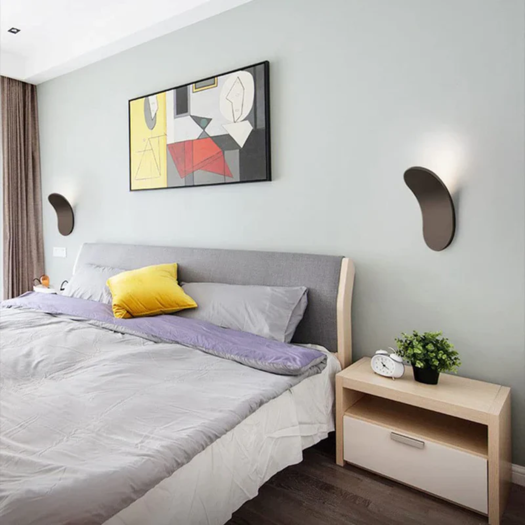 Wandlamp Minimalistisch met Organische Vorm en Geïntegreerde LED