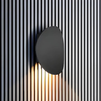 Wandlamp Minimalistisch met Ovale Schijf en Indirecte LED Verlichting
