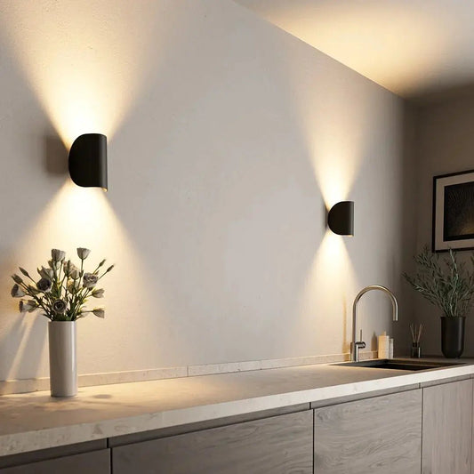 Wandlamp Minimalistisch met Up-Down LED Verlichting
