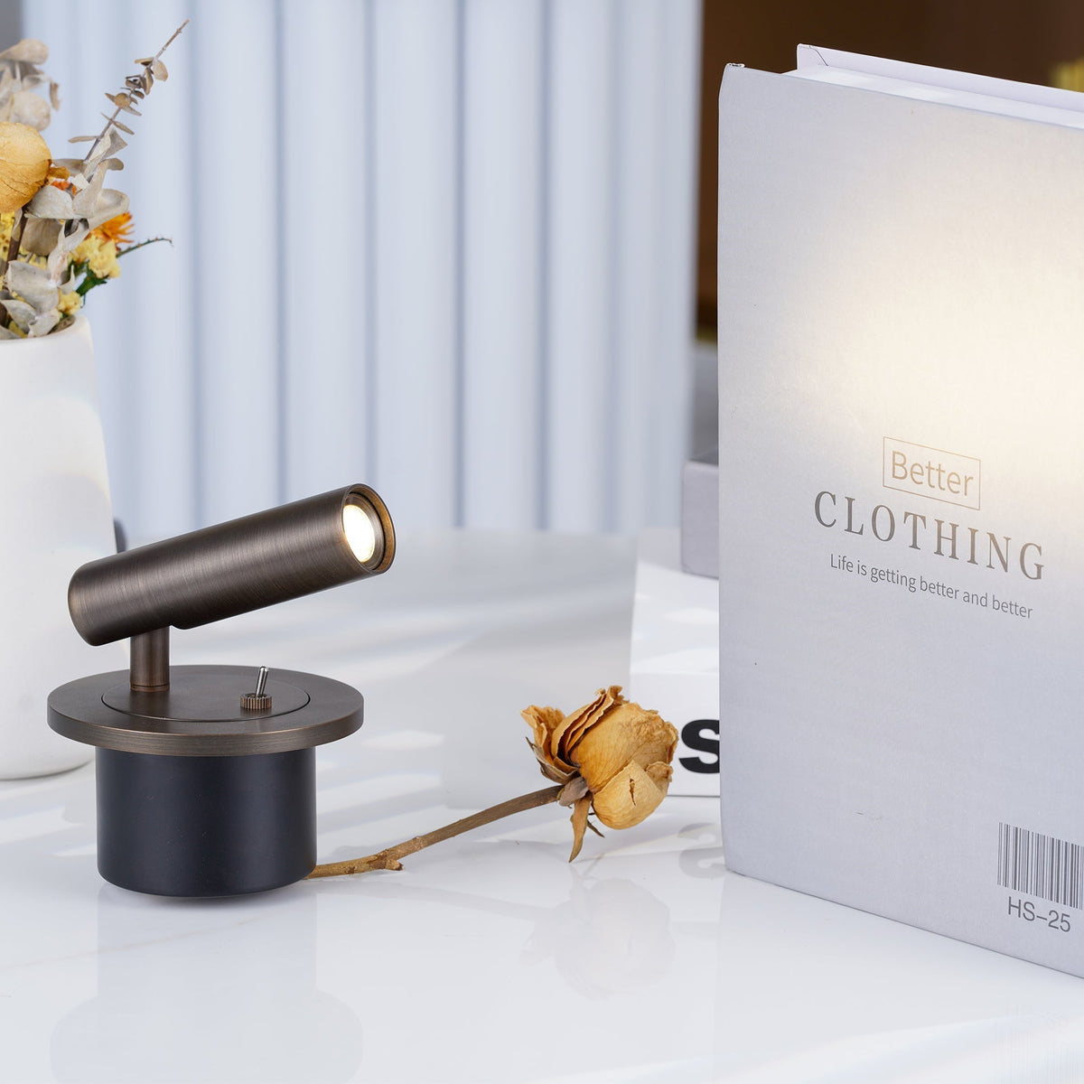 Wandlamp Minimalistisch met Verstelbare Spotlamp en Geïntegreerde LED