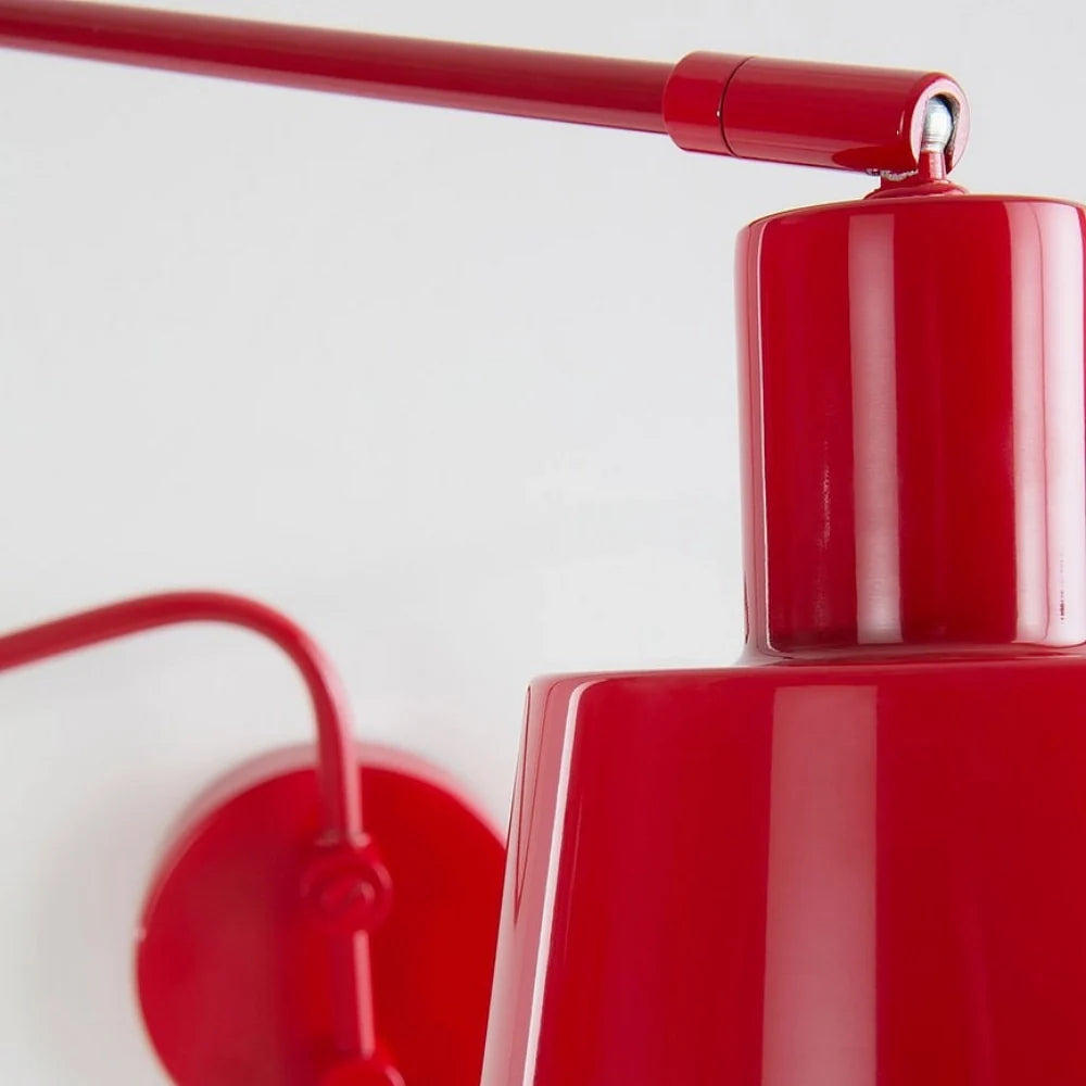 Wandlamp Minimalistisch met Verstelbare Zwenkarm en Taps Toelopende Kap