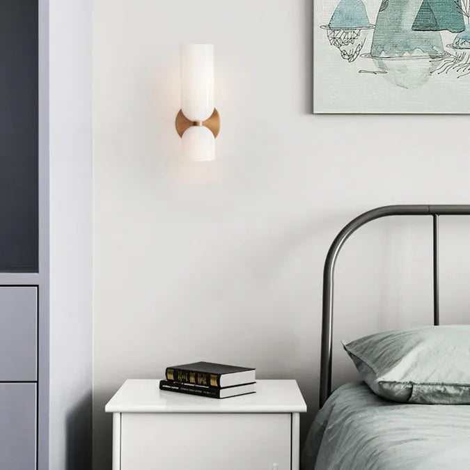 Wandlamp Modern met Dubbele Glazen Cilinderkap en Metalen Fitting
