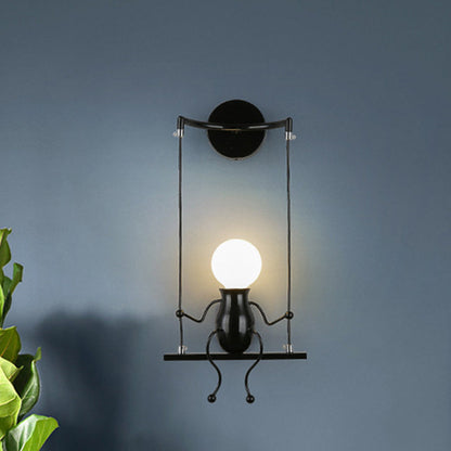 Wandlamp Modern met Schommelend Figuurtje en E27 Fitting