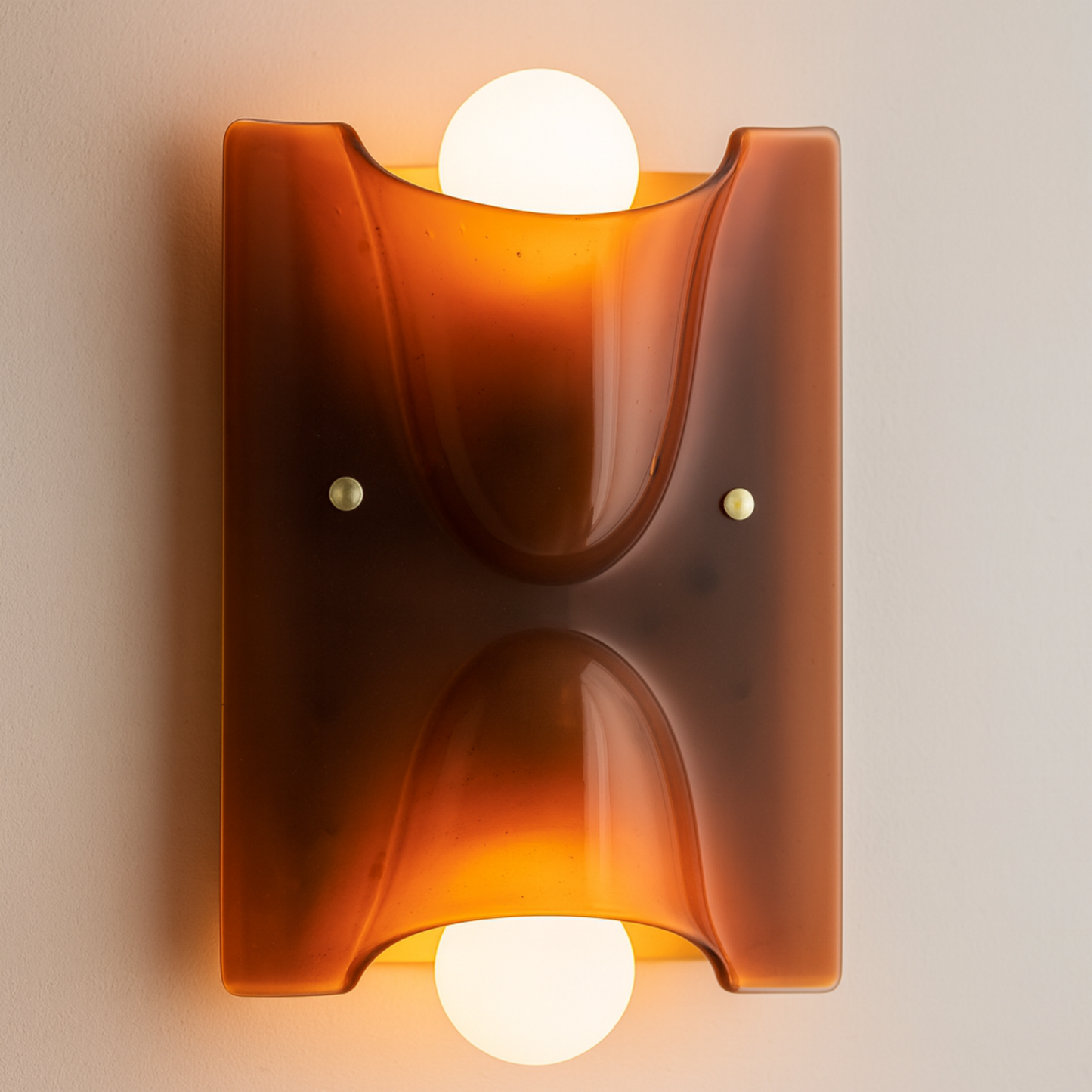 Wandlamp Modern met Sculptuurvorm en Omhoog en Omlaag Licht