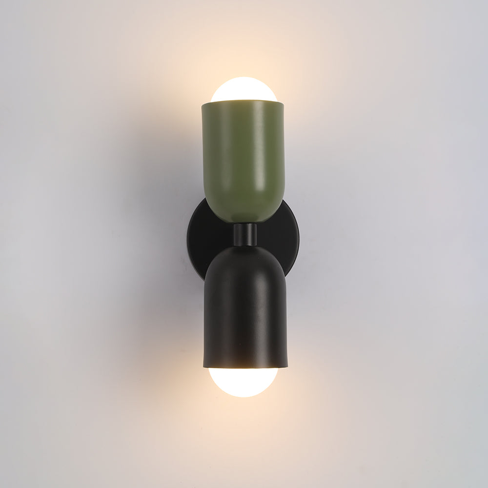 Wandlamp Modern met Twee Lichtpunten en Kleurrijke Cilindervormige Kappen ##POS:13##