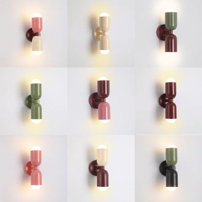Wandlamp Modern met Twee Lichtpunten en Kleurrijke Cilindervormige Kappen