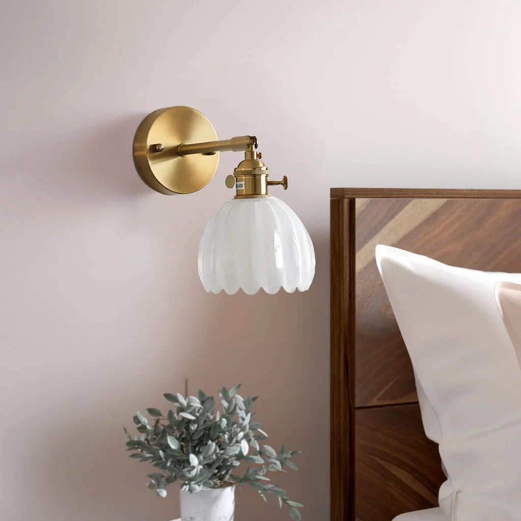 Wandlamp Retro met Gedraaid Glazen Kap en Verstelbare Arm
