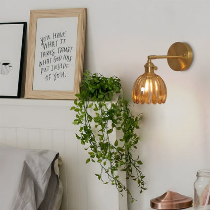 Wandlamp Retro met Gedraaid Glazen Kap en Verstelbare Arm