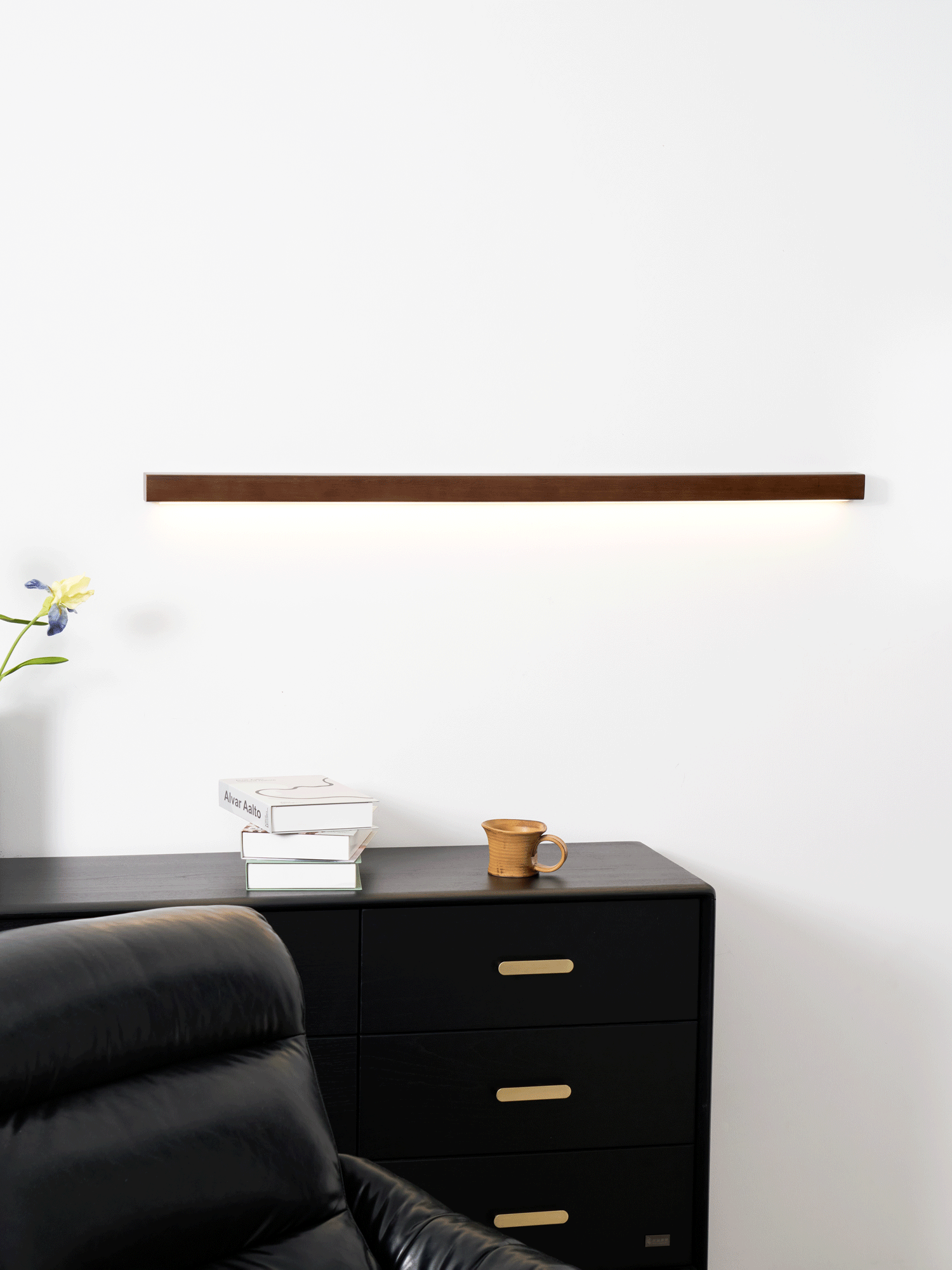 Wandlamp Scandinavisch Lineair met Geïntegreerde LED en Dubbele Montagemogelijkheid