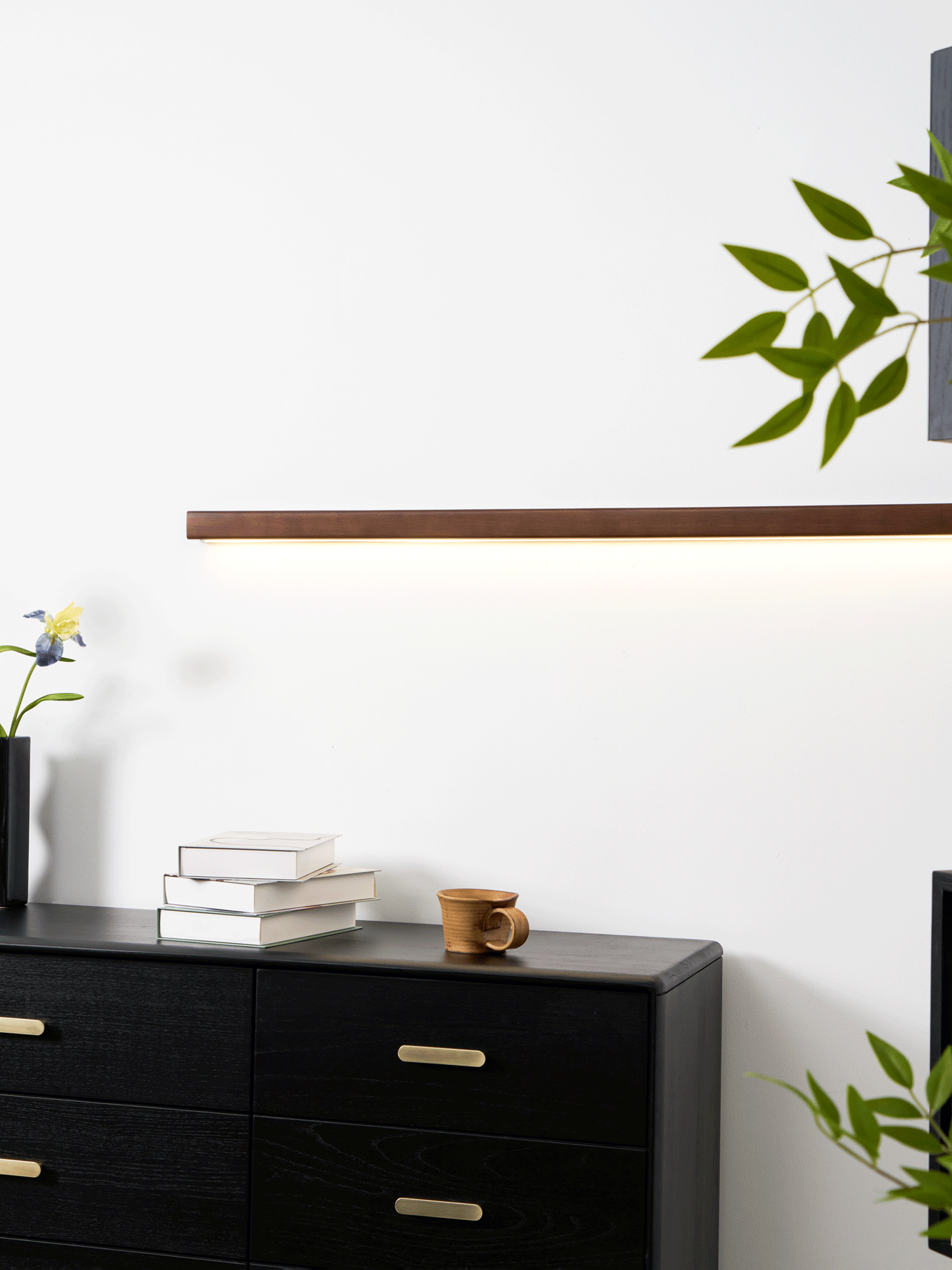 Wandlamp Scandinavisch Lineair met Geïntegreerde LED en Dubbele Montagemogelijkheid