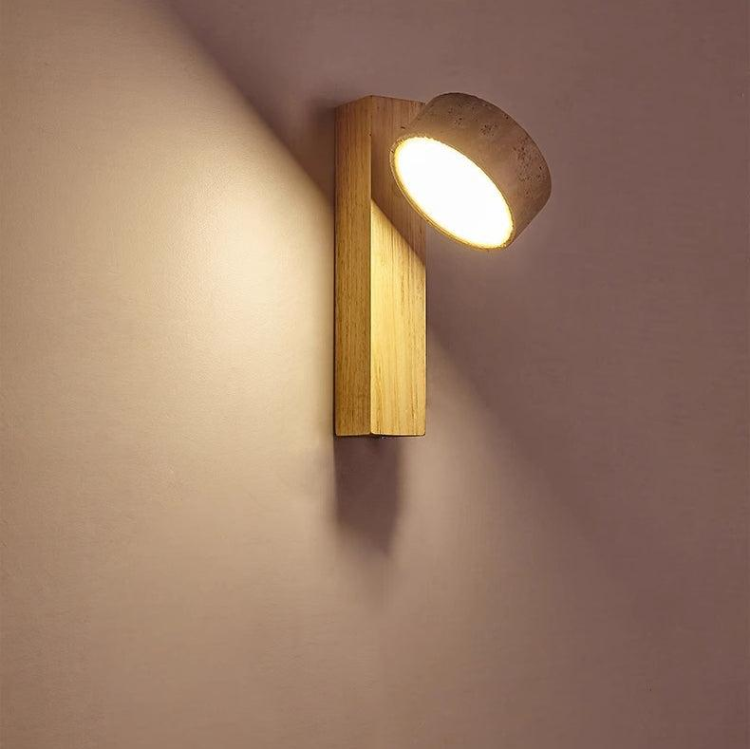 Wandlamp Scandinavisch met Draaibare Kap van Travertijn en Houten Basis