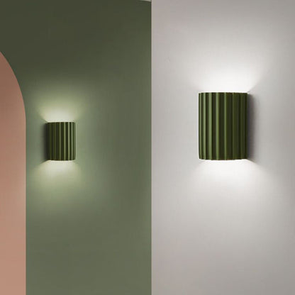 Wandlamp Scandinavisch met Geribbelde Kap en Up-Down Verlichting