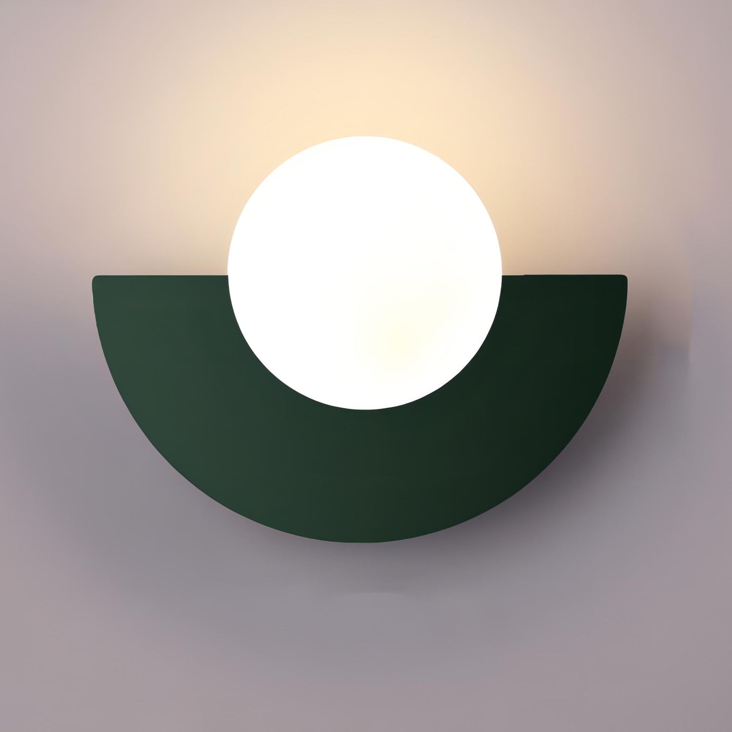 Wandlamp Scandinavisch met Ronde Bol en Halfcirkelvormige Kap
