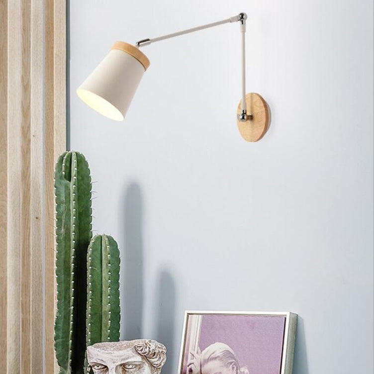 Wandlamp Scandinavisch met Zwenkarm en Houten Detail ##POS:9##