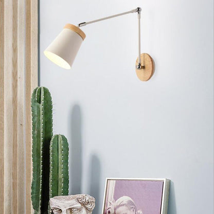Wandlamp Scandinavisch met Zwenkarm en Houten Detail ##POS:9##