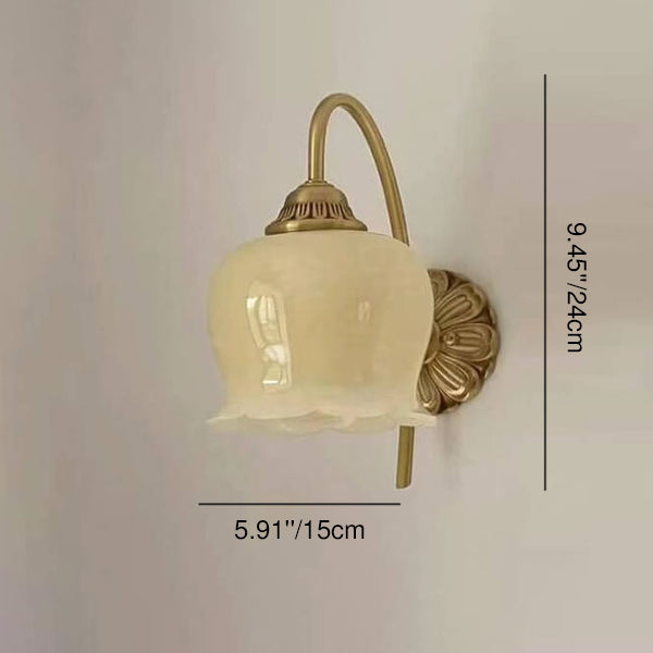 Wandlamp Vintage met Bloemvormige Glazen Kap en Gebogen Arm