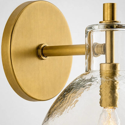 Wandlamp Vintage met Gehamerd Glazen Kap en Metalen Arm ##POS:39##