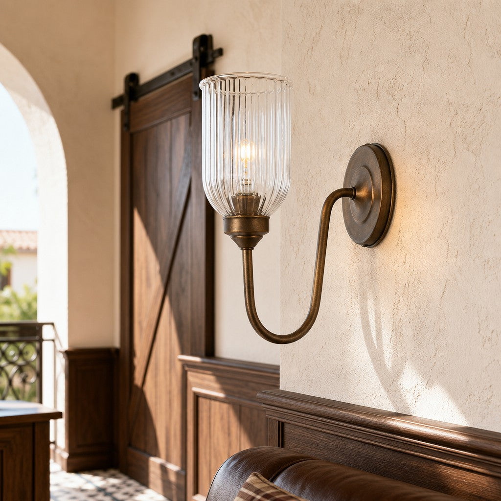Wandlamp Vintage met Geribbelde Glazen Kap en Gebogen Arm