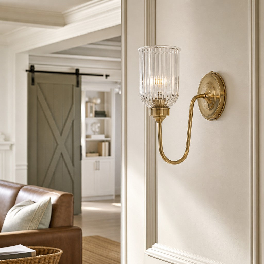 Wandlamp Vintage met Geribbelde Glazen Kap en Gebogen Arm