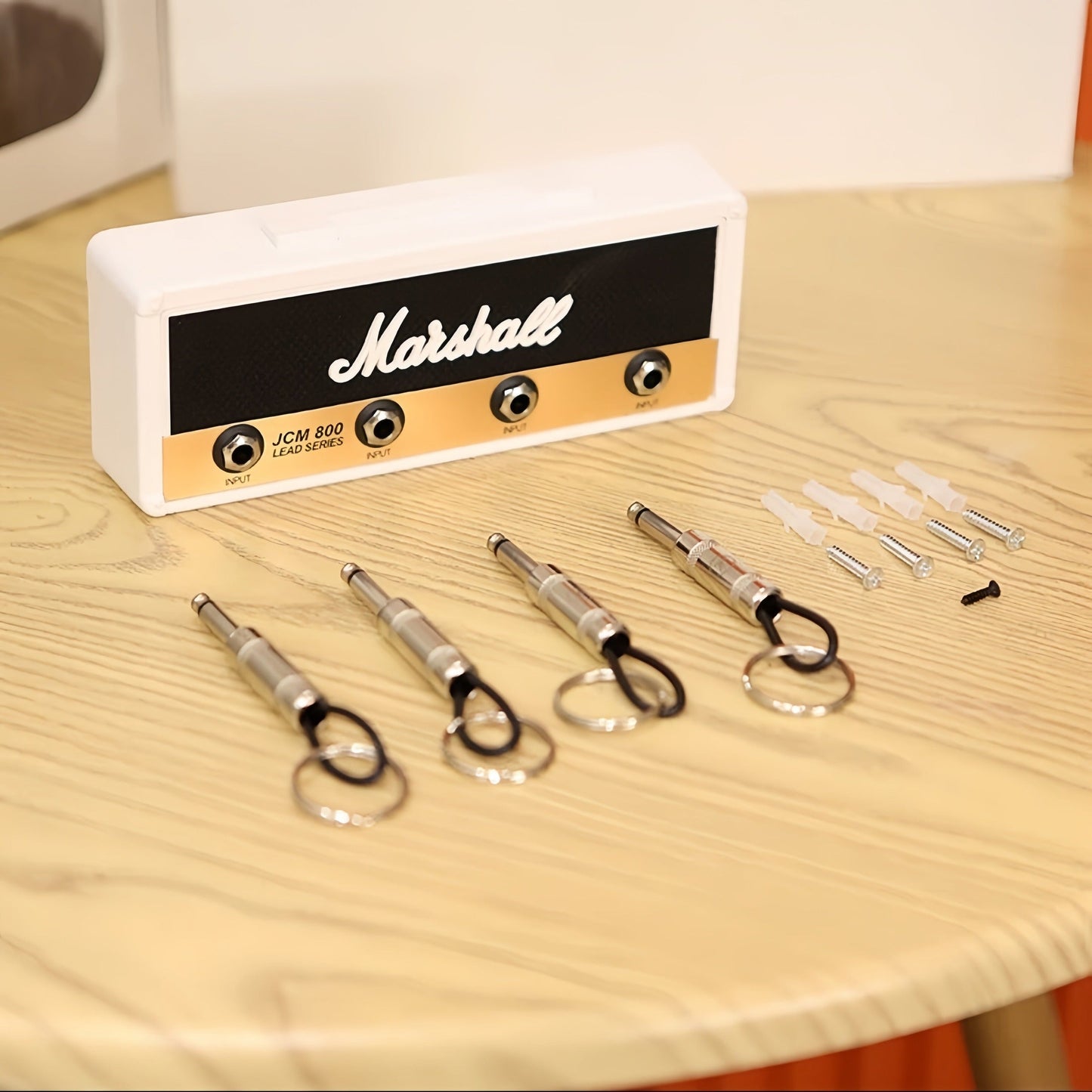 Wandsleutelhouder Gitaarversterker Design met 4 Jackstekker Sleutelhangers